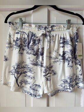 NWT Punto Blanco Graphic Drawstring Lounge Shorts Size Medium